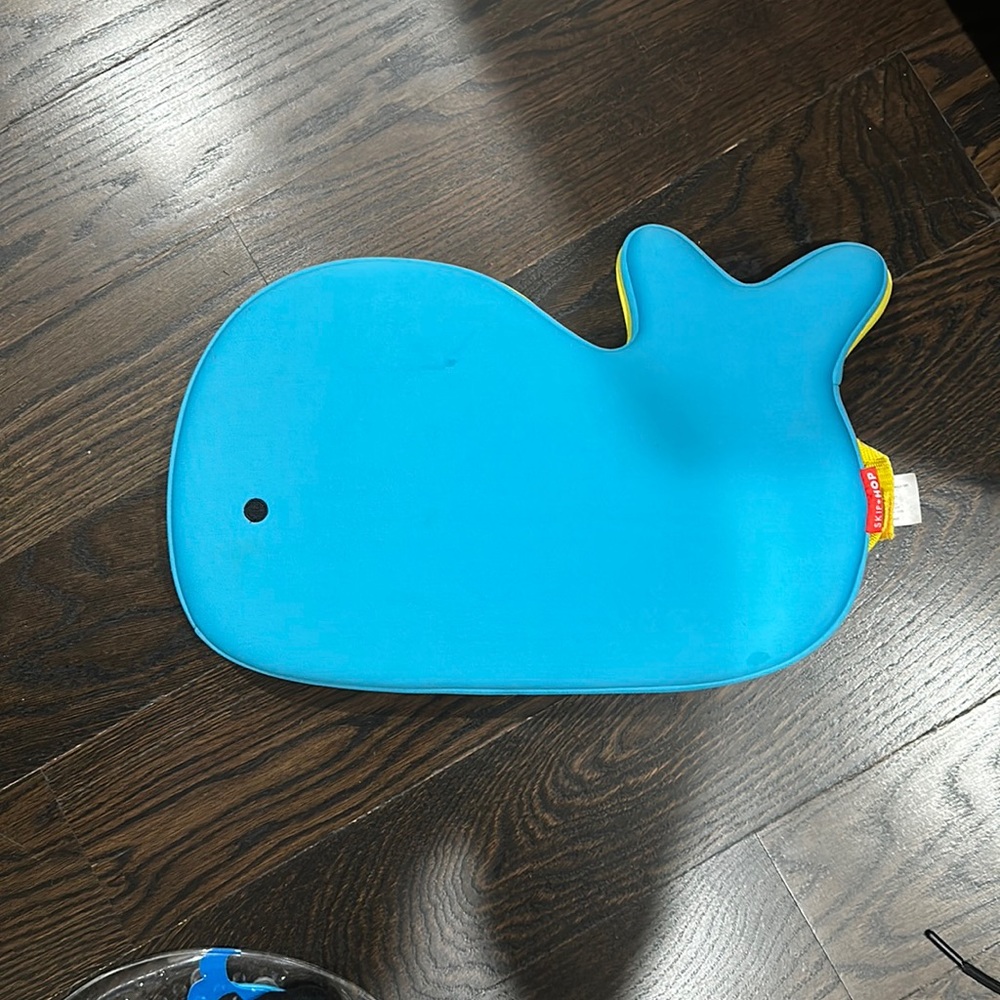 Skip Hop Knee Pad